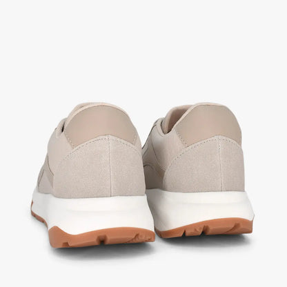 Tenis para mujer en color arena