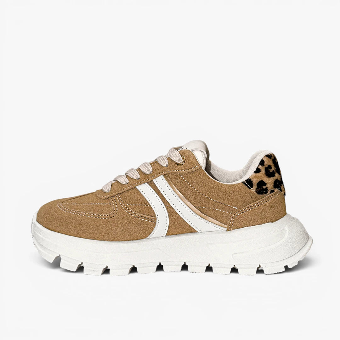 Tenis para mujer en color arena