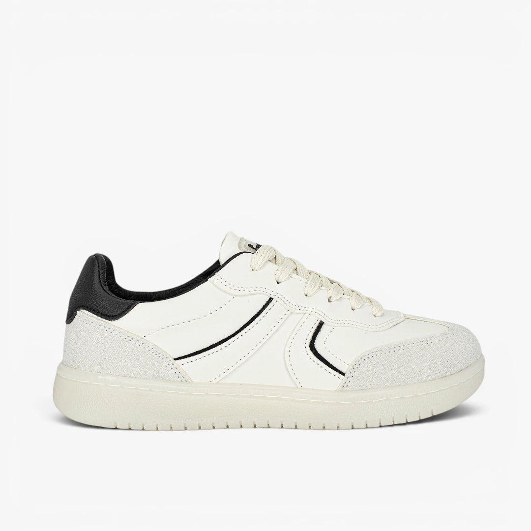 Tenis para mujer en color arena