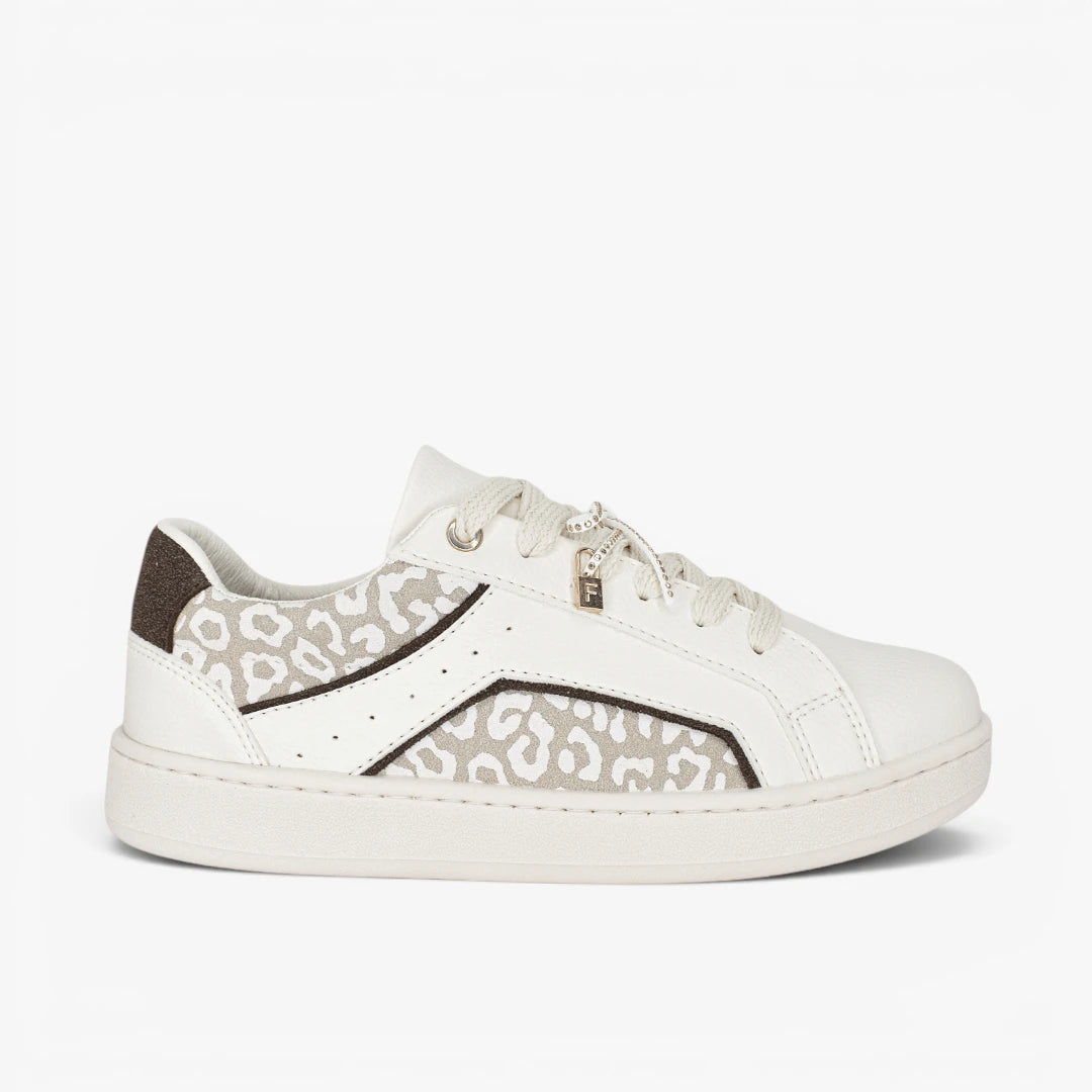 Tenis para mujer en color beige