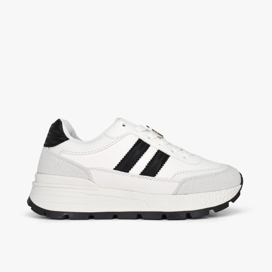 Tenis para mujer en color blanco