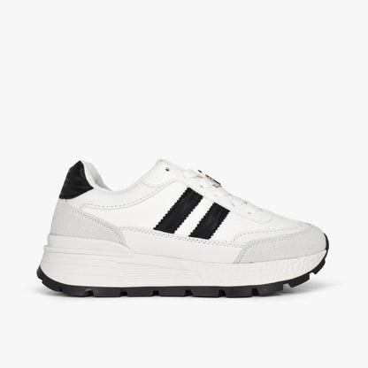 Tenis para mujer en color blanco