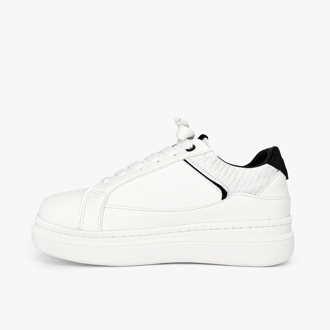 Tenis para mujer en color talco