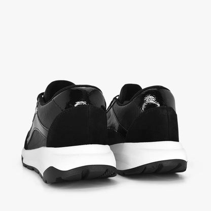 Tenis para mujer en color negro