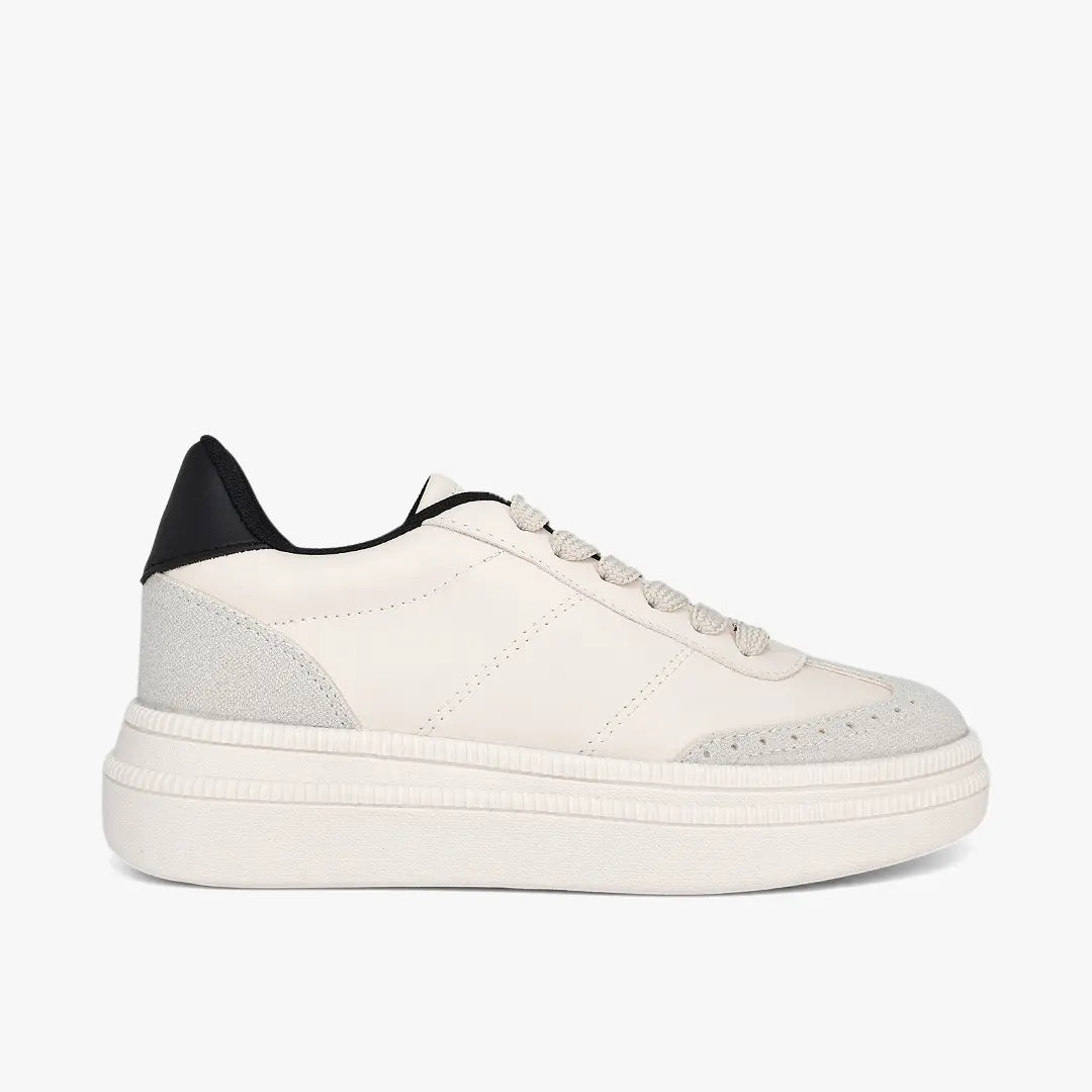 Tenis para mujer en color marfil