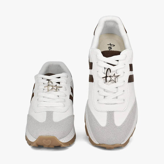 Tenis para mujer en color talco