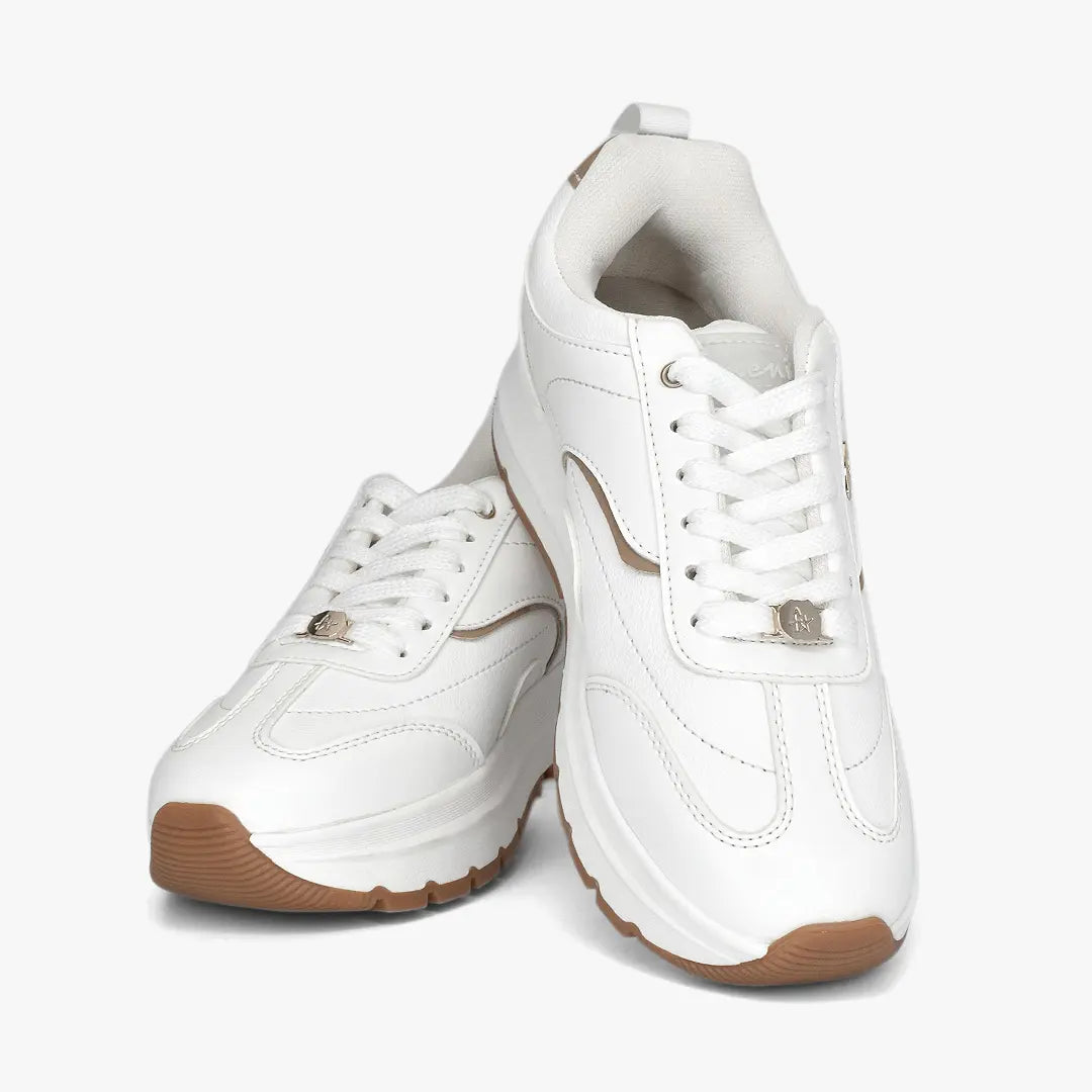 Tenis para mujer en color talco