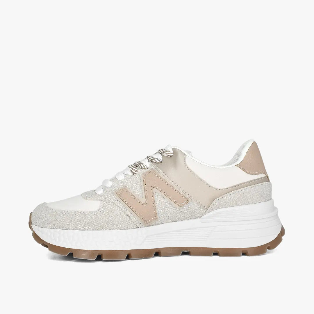 Tenis para mujer en color vainilla