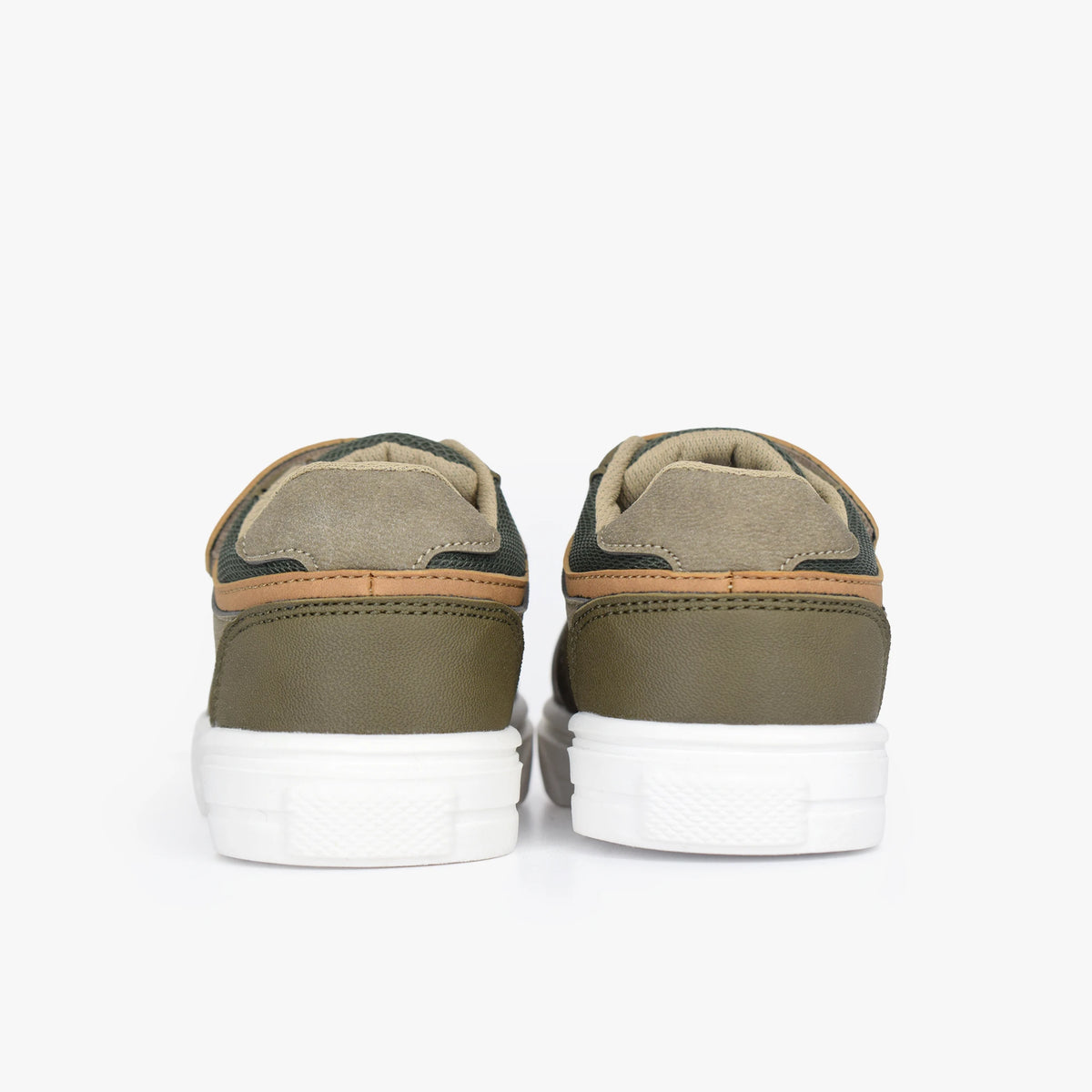 Color: Oliva