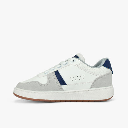Tenis para niño en color talco