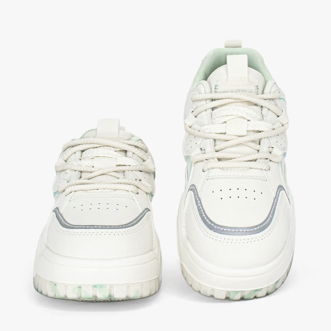 Tenis para mujer en color talco