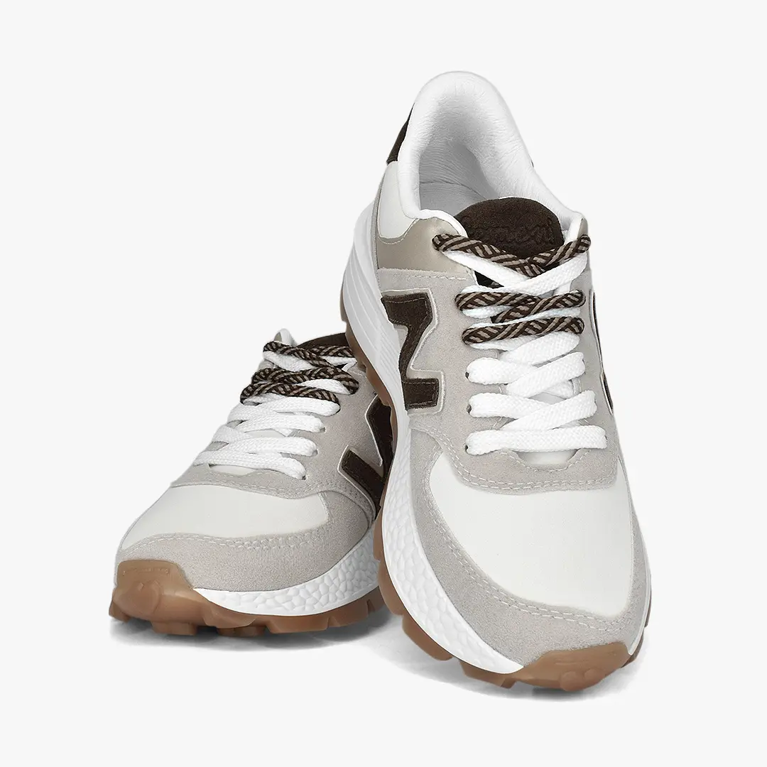 Tenis para mujer en color talco