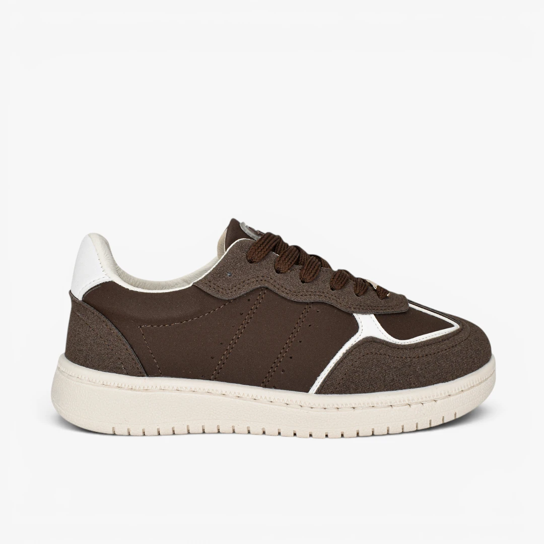 Tenis para mujer en color café