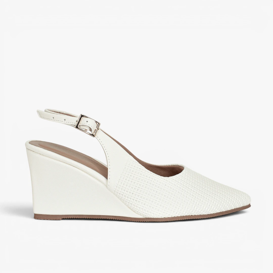 Tacones para mujer en color talco